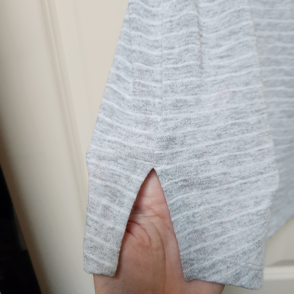 Athleta Gray Stripe Breezy Sleeveless Top, Small - Picture 3 of 9